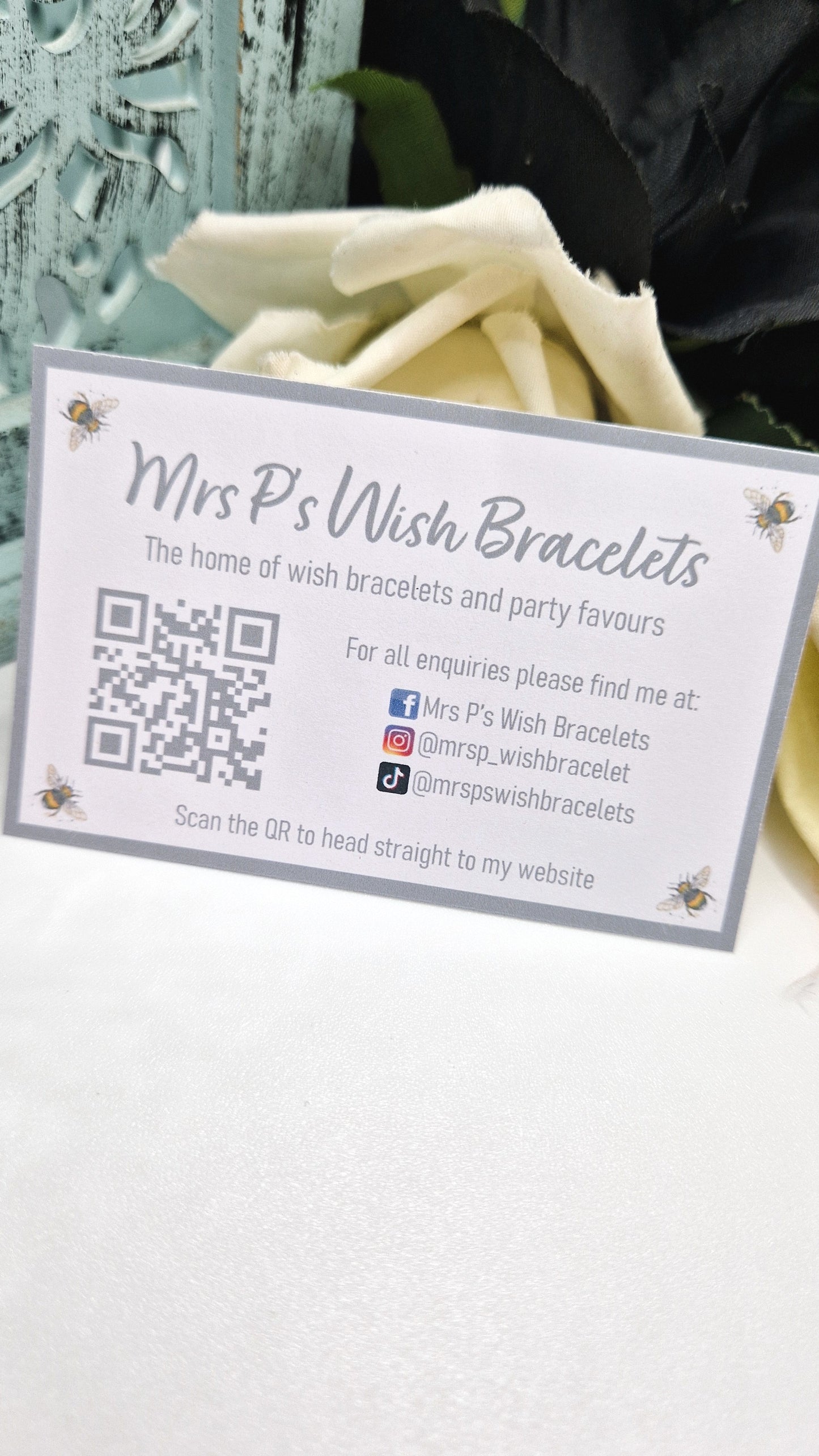 QR Bee Business Cards